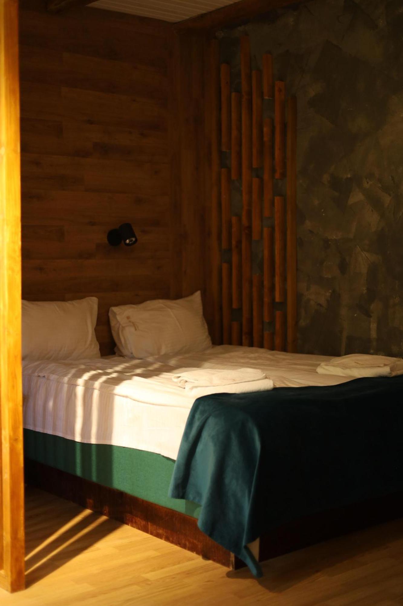 Mishelter Villa Myhove Buitenkant foto