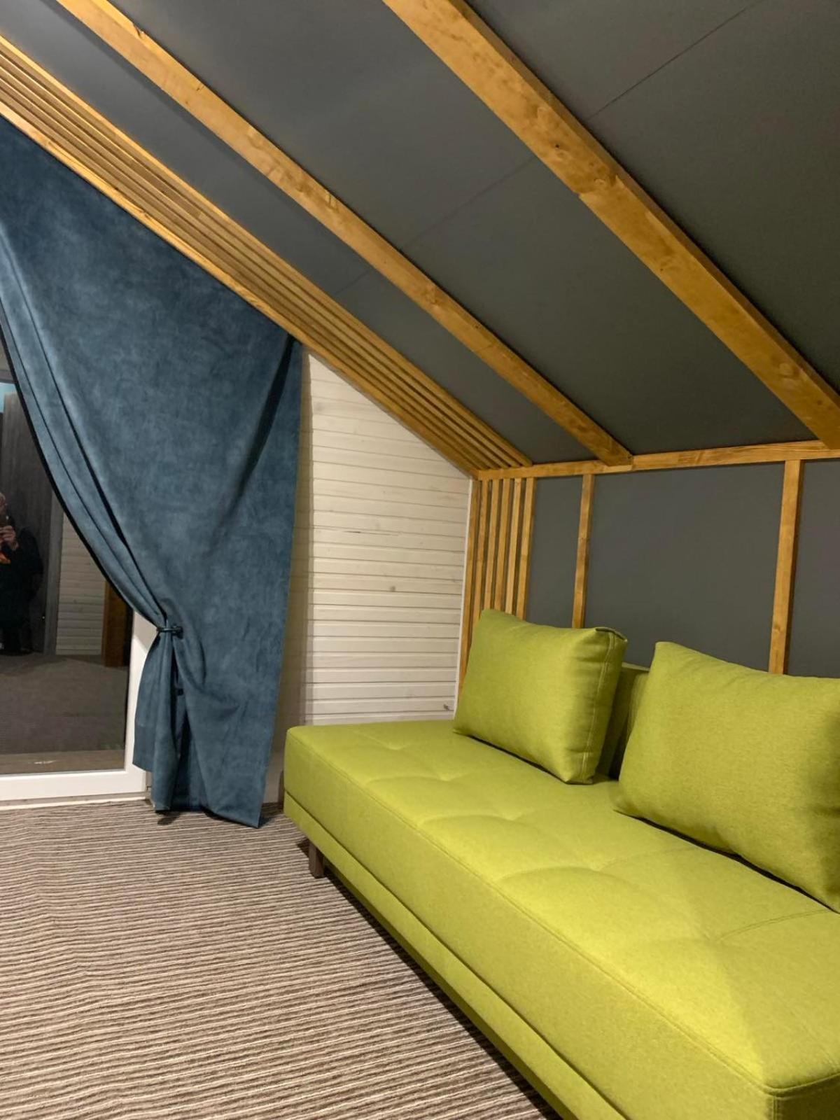 Mishelter Villa Myhove Buitenkant foto